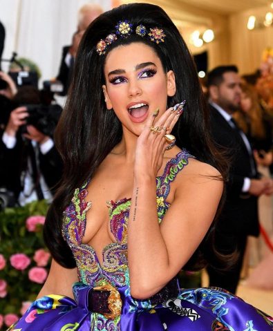 best-nail-designs-hit-stamps-to-met-gala-night-2019