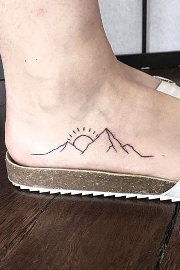 60+ Best Small Tattoo Designs for Women 2019 - Page 14 of ...